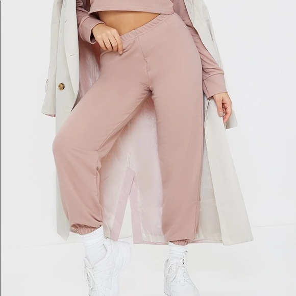 PrettyLittle Thing Crop Jogger Set - Picture 3 of 6